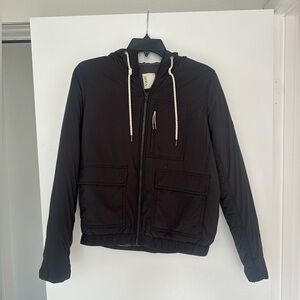 Vuori Tahoe Insulated Jacket size Small